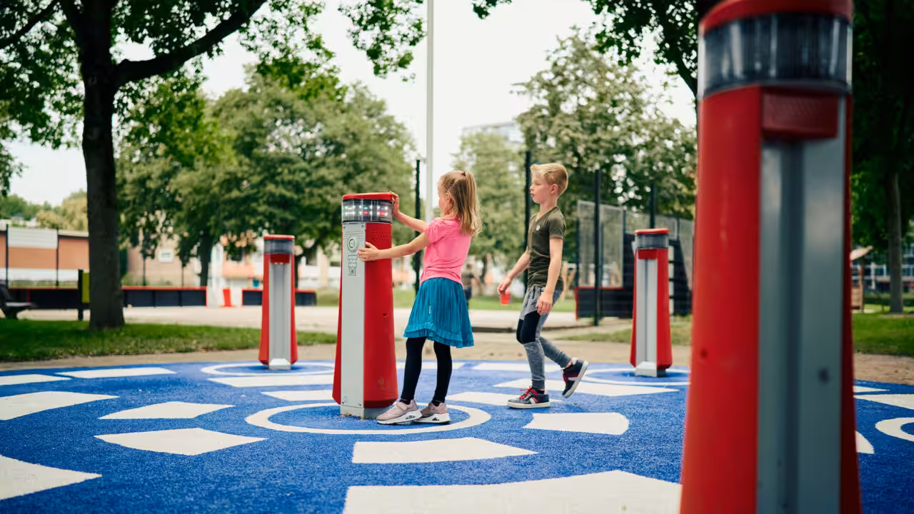 Lappset Memo - Spielsäulen - Spaß, Bewegung und Lernen in einem Gerät