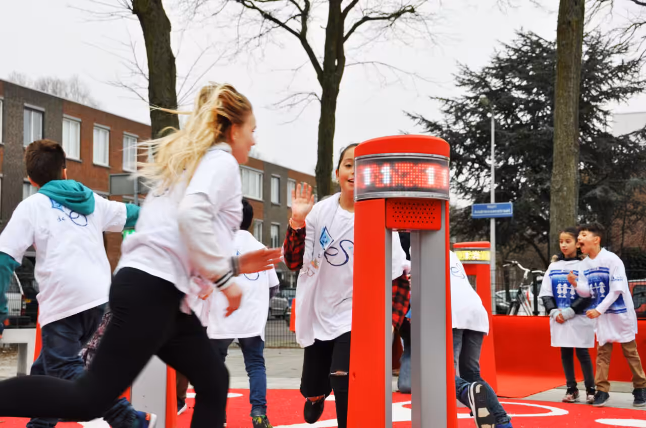Der Lappset Memo: Eine innovative Lösung, die Kinder durch interaktives Spielen zu mehr Aktivität motiviert.