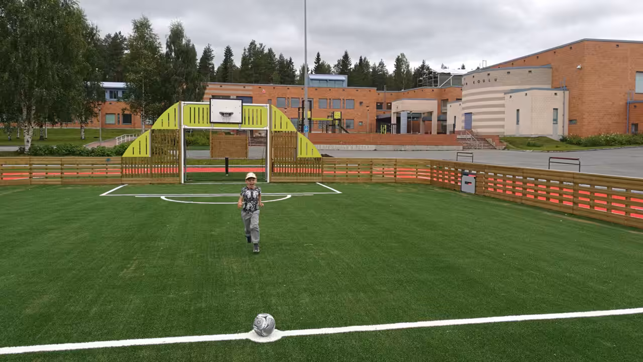 Lappset Sportplatz - Fußball