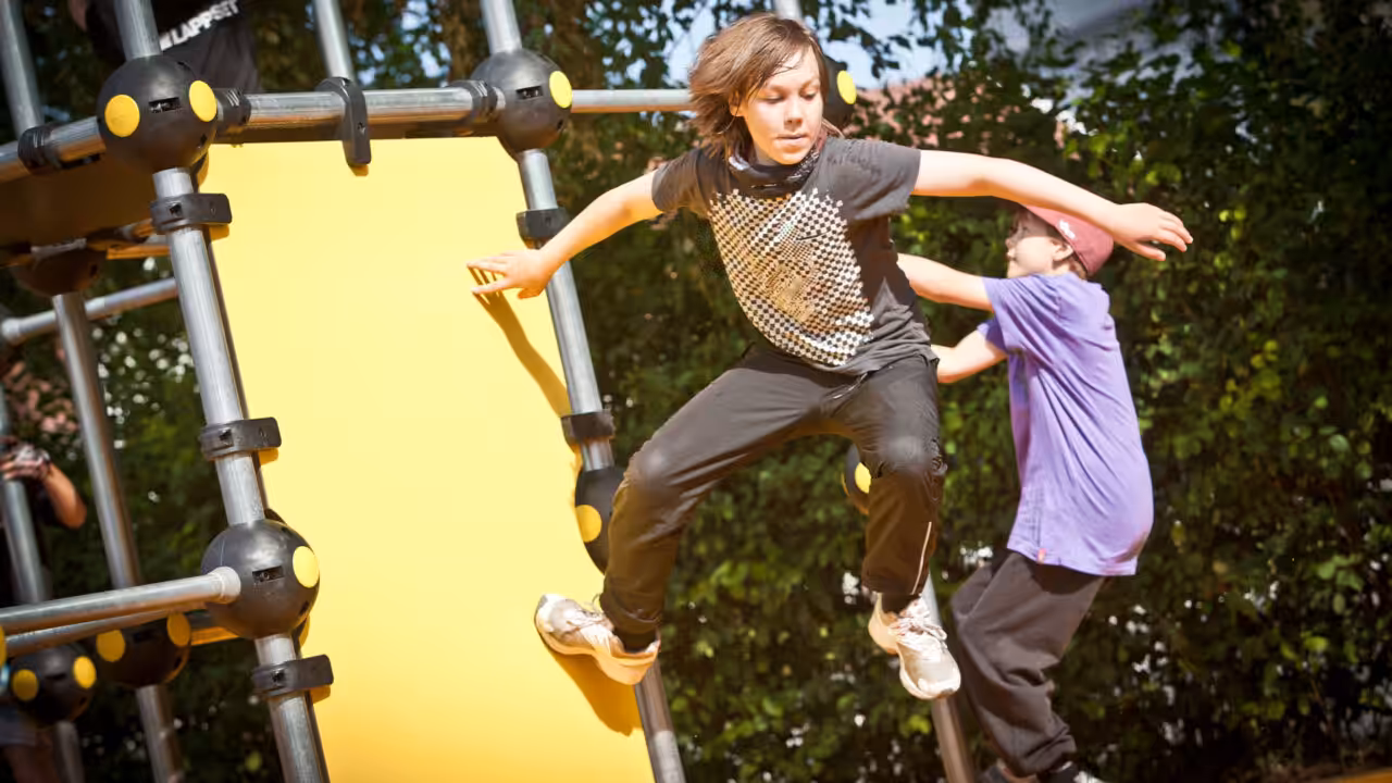 Lappset - Parkour