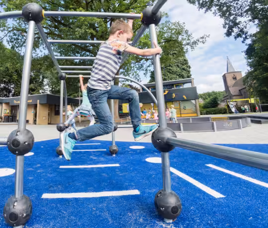 Freerunning und Bewegungsfreiheit auf dem Schulhof