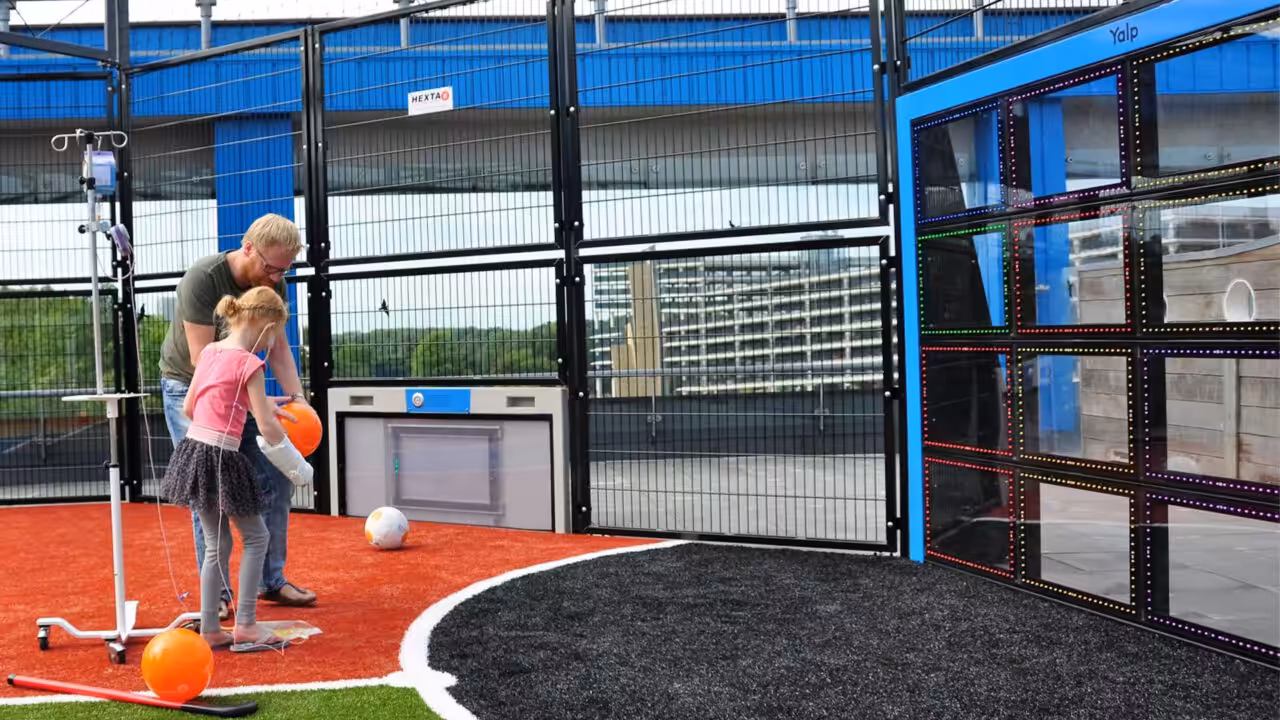 Der interaktiver Spielkäfig im Wilhelmina-Kinderkrankenhauses (WKZ)