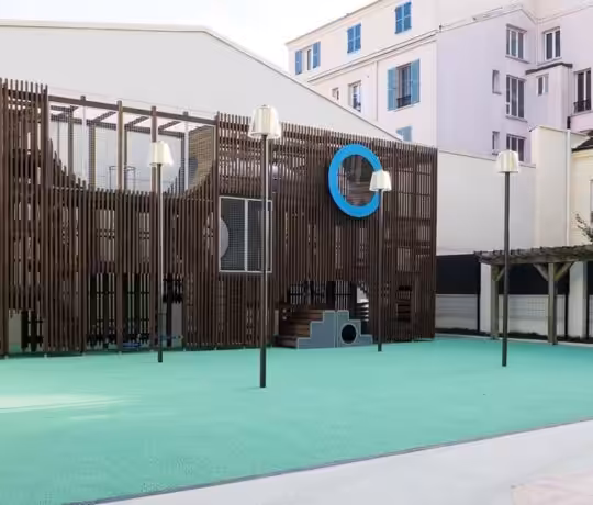 Gestalte deinen einzigartigen Spielplatz mit dem Vertical Maze