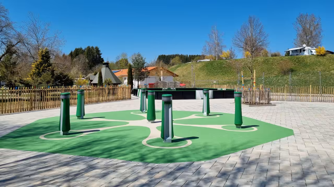 Fördere die Fantasie und Bewegung deiner Kinder mit den Lappset Spielgeräten