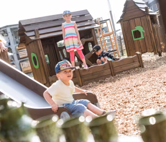 Gestalte deinen Spielplatz mit Flora